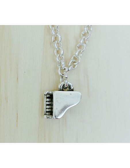CHARM PIANO