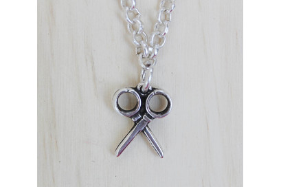 charm tijeras 2