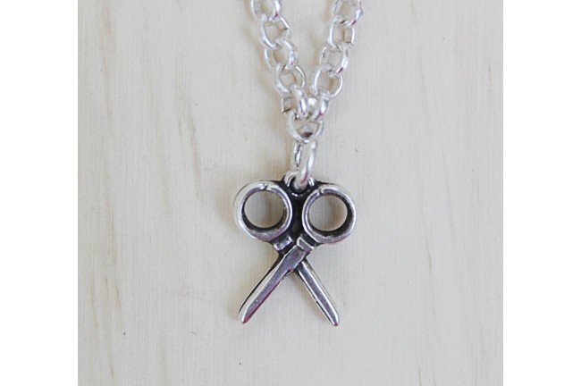charm tijeras