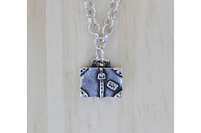 charm maleta