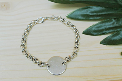 Pulsera Medalla Central 2