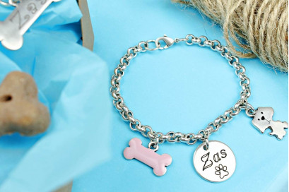 Pack Pulsera y Chapita Mascota