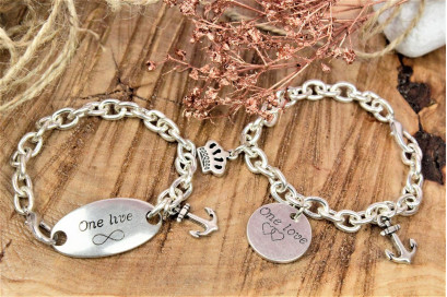 PULSERAS ONE LIVE , ONE LOVE 2
